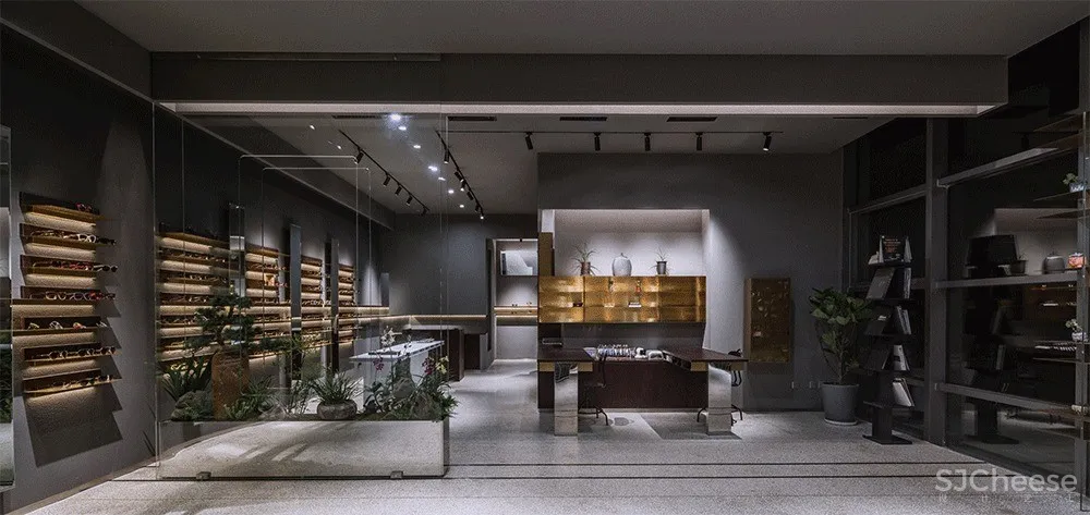 北京阿目眼镜店铺 / TEMP 首