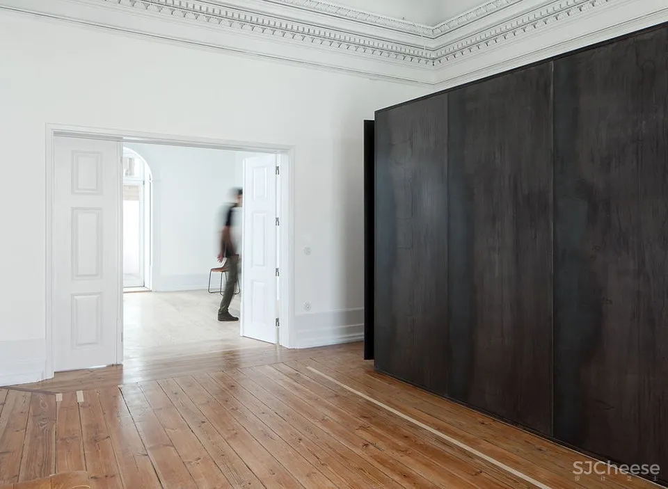 科英布拉酒店改造，葡萄牙 / depA Architects