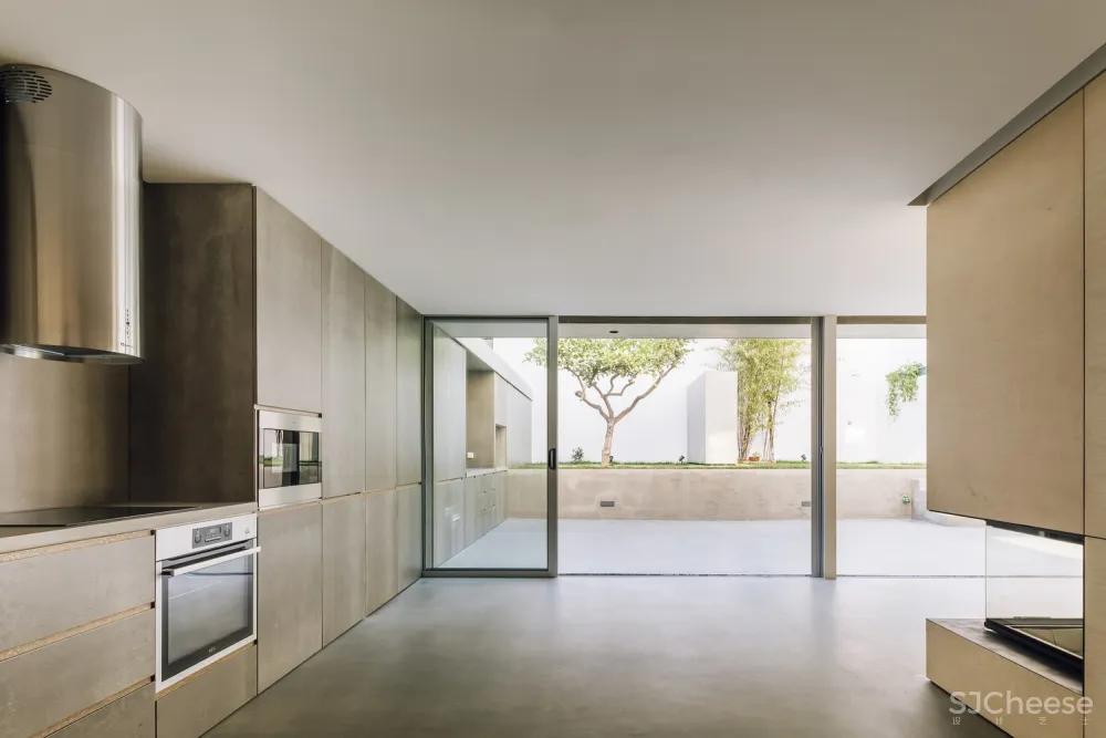 Manuel Cachão Tojal 舒适明亮的公寓体验