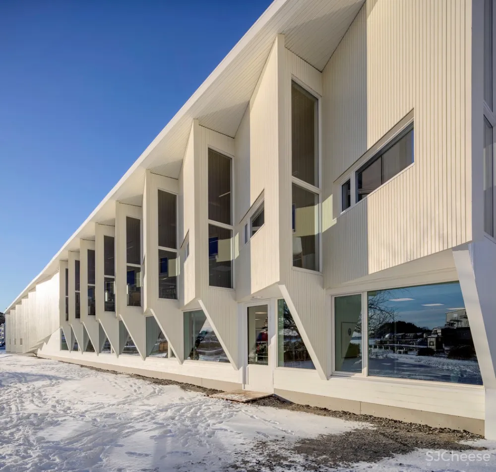 格里姆斯塔德图书馆 / Helen & Hard