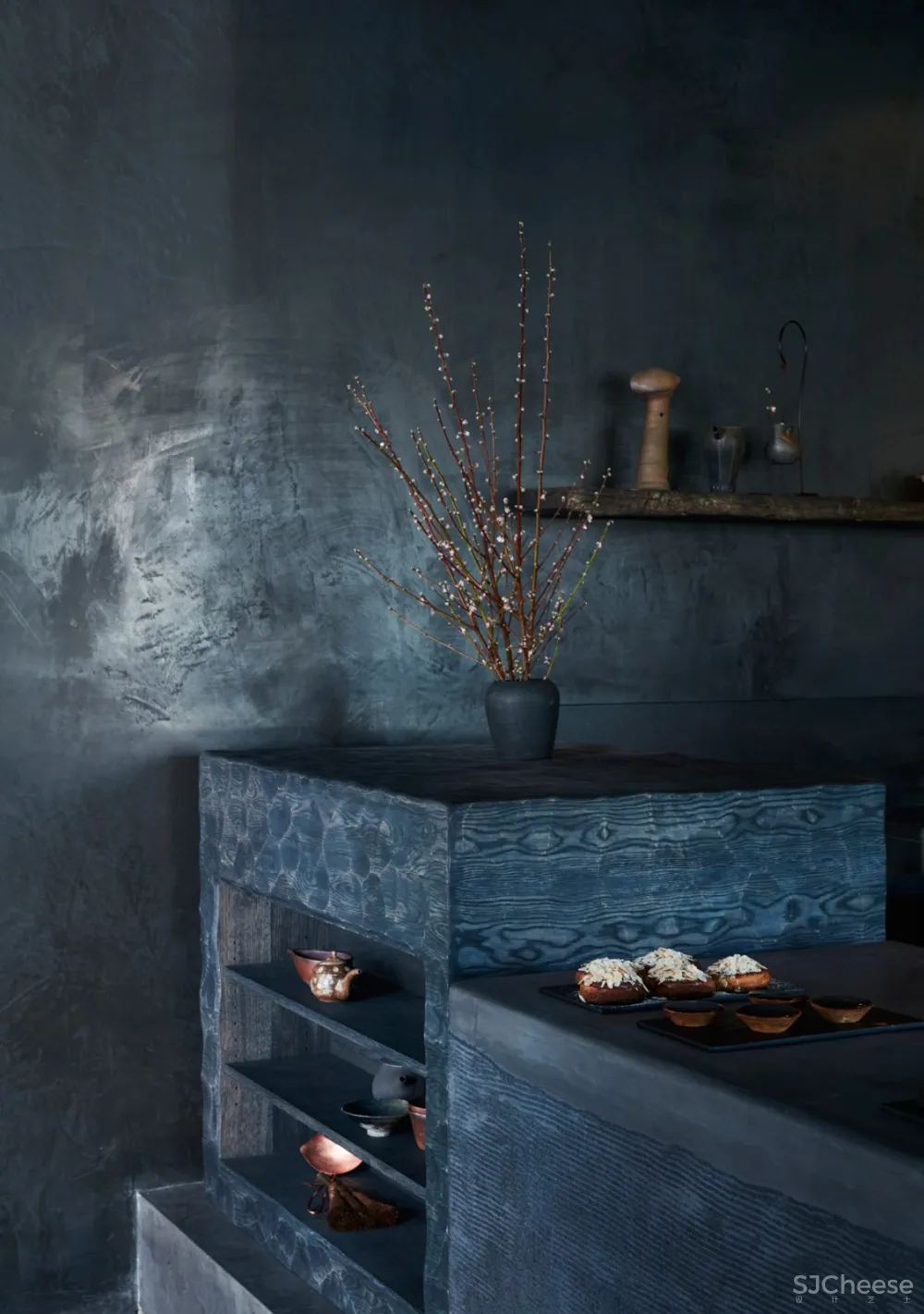 最新 | 高度质感的全黑色调:悉尼 Edition Roasters 咖啡馆 首