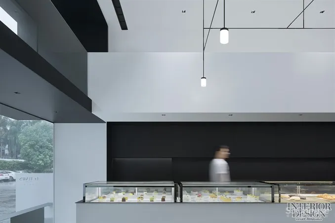 厂子里的甜品盒子