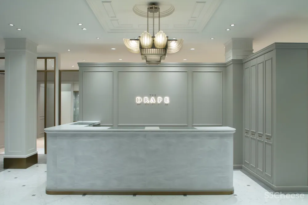 用新概念为新婚现场增加价值:TAKAMI BRIDAL