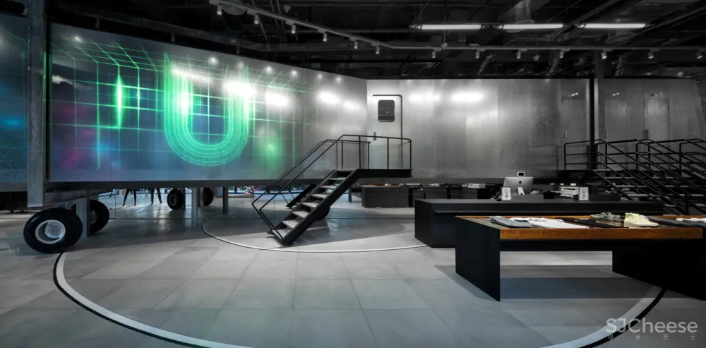 深圳UPAR运动品牌跑站旗舰店 | 朱志康空间规划