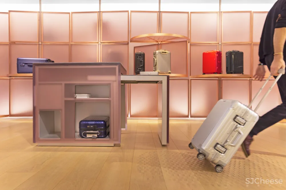 Snøhetta:巴黎精品店Rimowa Le Bon Marché 首