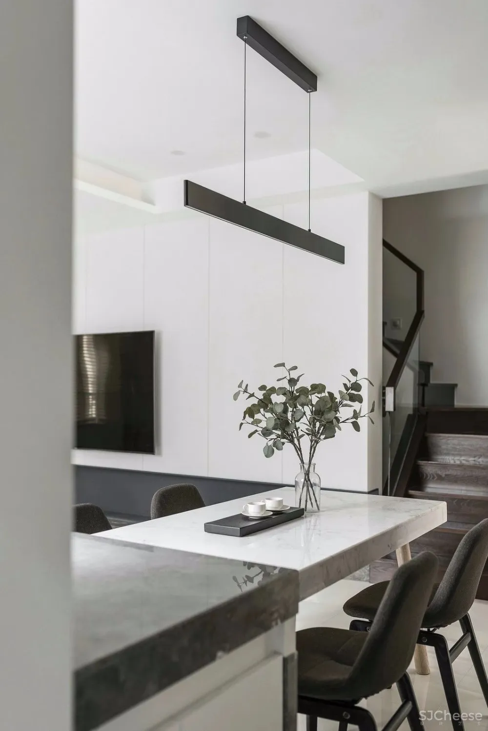 刷爆设计圈的现代简约丨真美