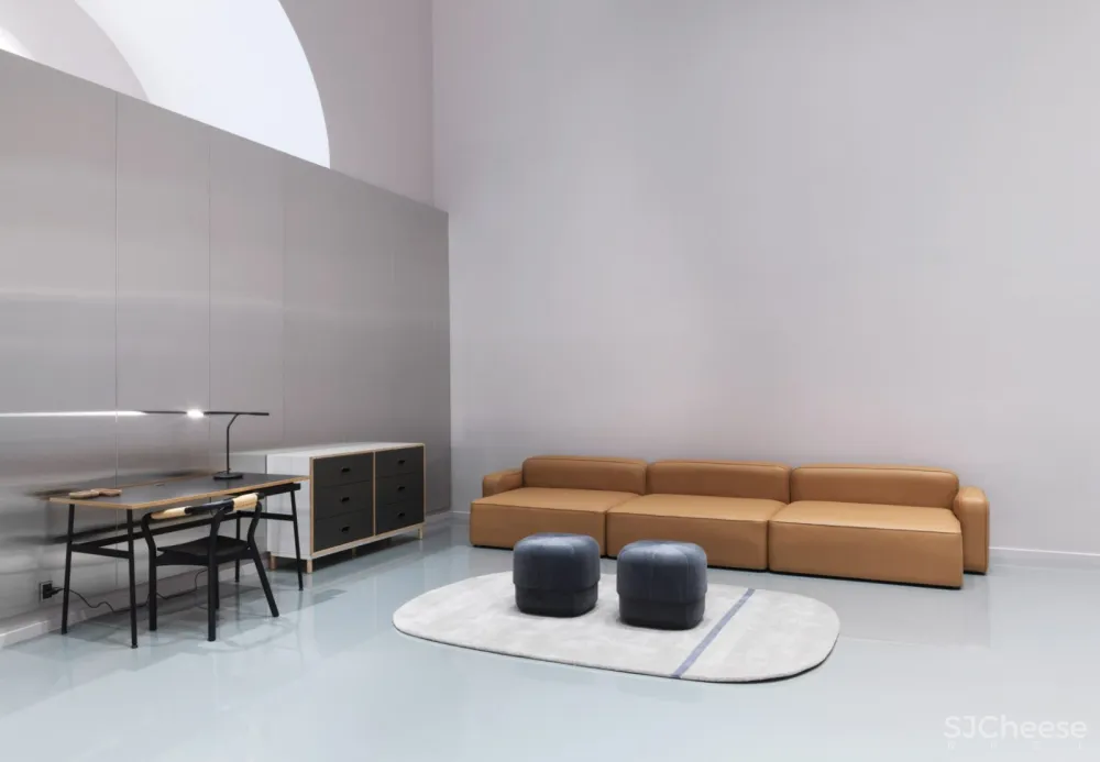 哥本哈根：新旗舰店粉色的房间 首