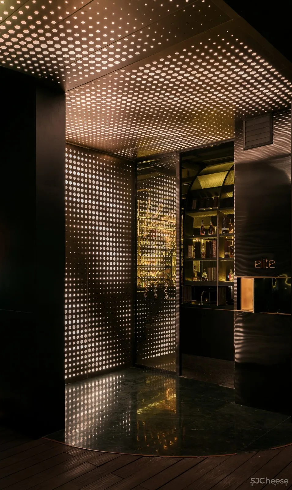 多元选择中追寻,定义独有基因 | 珑腾商业空间设计事务所 首