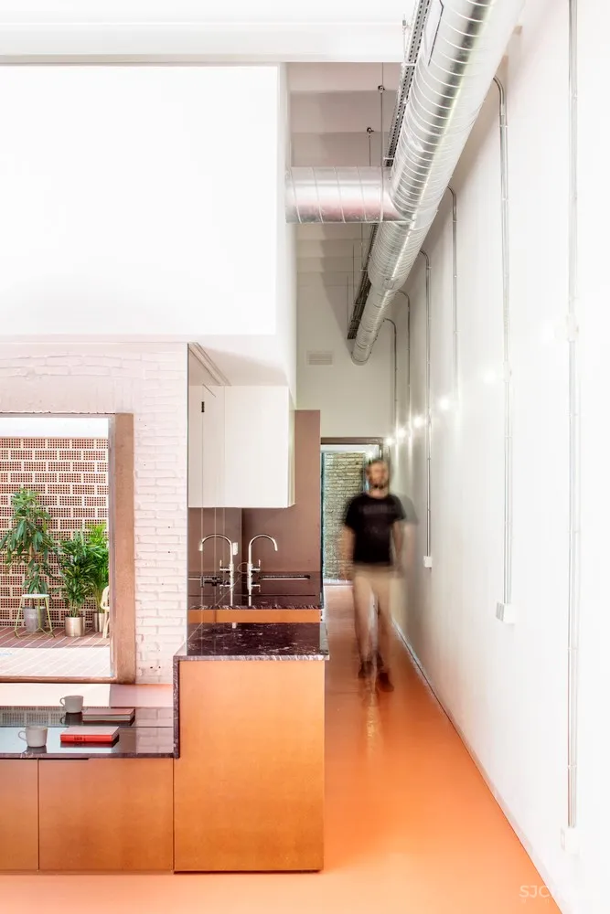 CRÜ | 巴塞罗那低层住宅 La Ximena