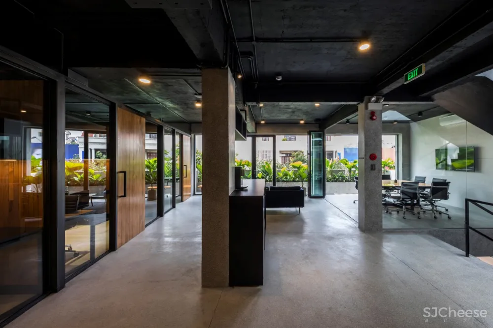 Sanuki Daisuke architects：越南年轻创业者的办公空间