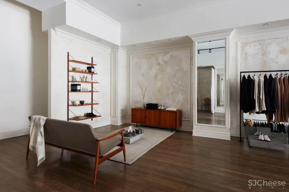 加拿大时装品牌的新旗舰店