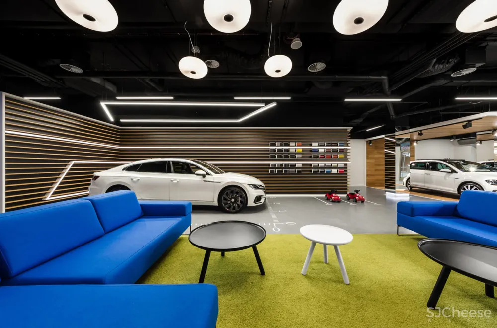 mode:lina™ Designs a New Volkswagen Showroom for Polish Market