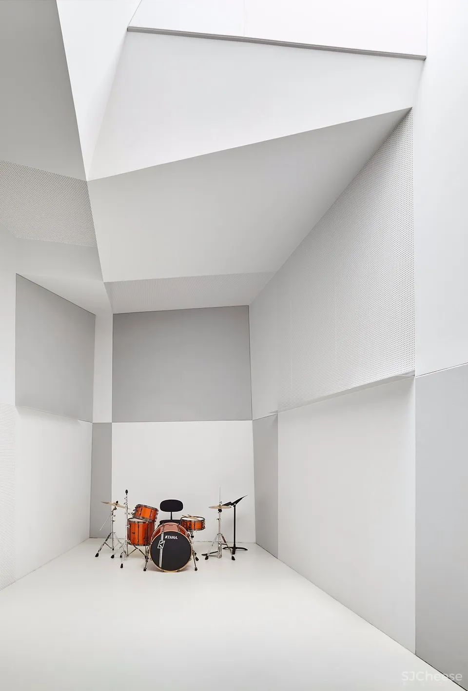 Dominique Coulon & associés:法国Allende表演厅和排练工作室 首