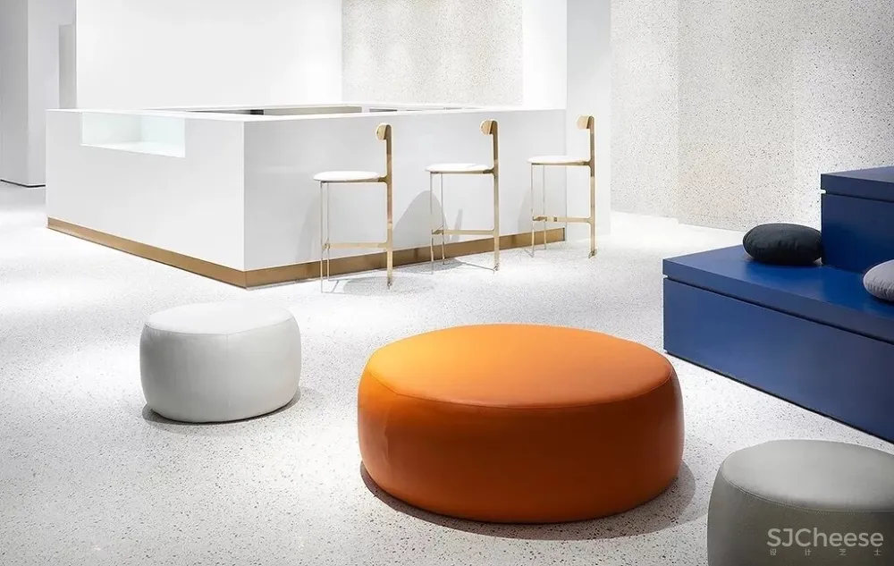 颜控时代，健身房也要网红范！| 故事空间设计 首