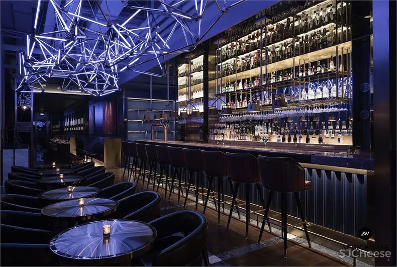酒吧1.jpg 偏离设计:LARGEIGHT美食酒廊设计