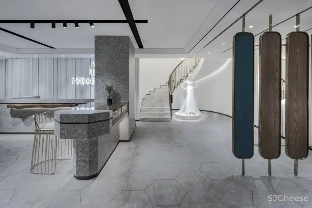 高级灰婚纱店设计 / 美得如此精致 首