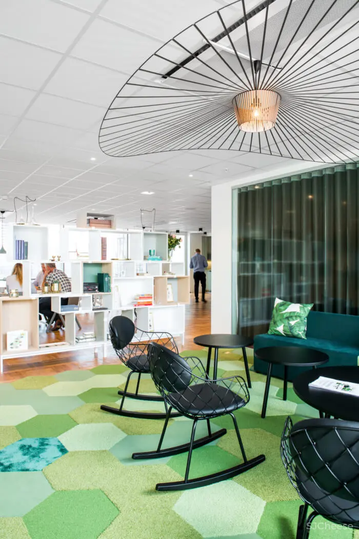 斯德哥尔摩害虫防治公司Anticimex办事处设计