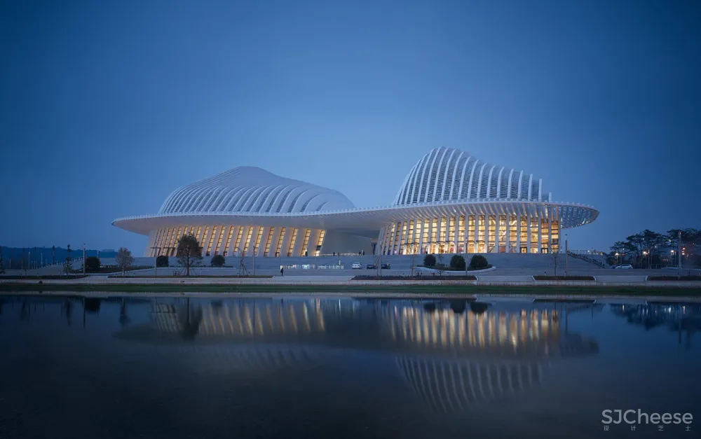 广西文化艺术中心,南宁 / gmp