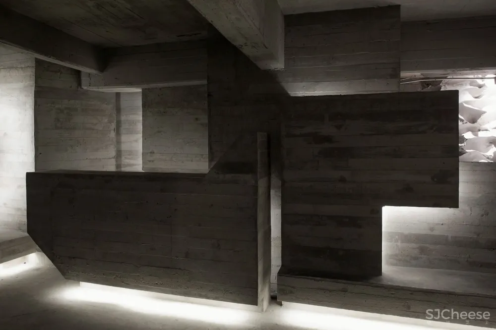 Foro Normandie地下夜店,墨西哥 / Ludwig Godefroy Office 首