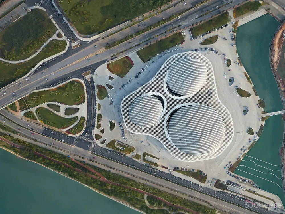 广西文化艺术中心,南宁 / gmp