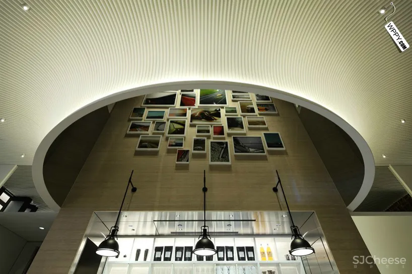 日本东京的雷克萨斯体验店