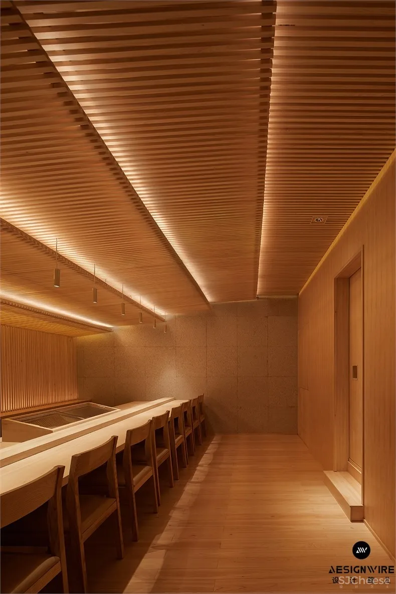 kaiseki counter 4.jpg 堤由匡:炉端烧源六及会席尺八餐饮空间设计