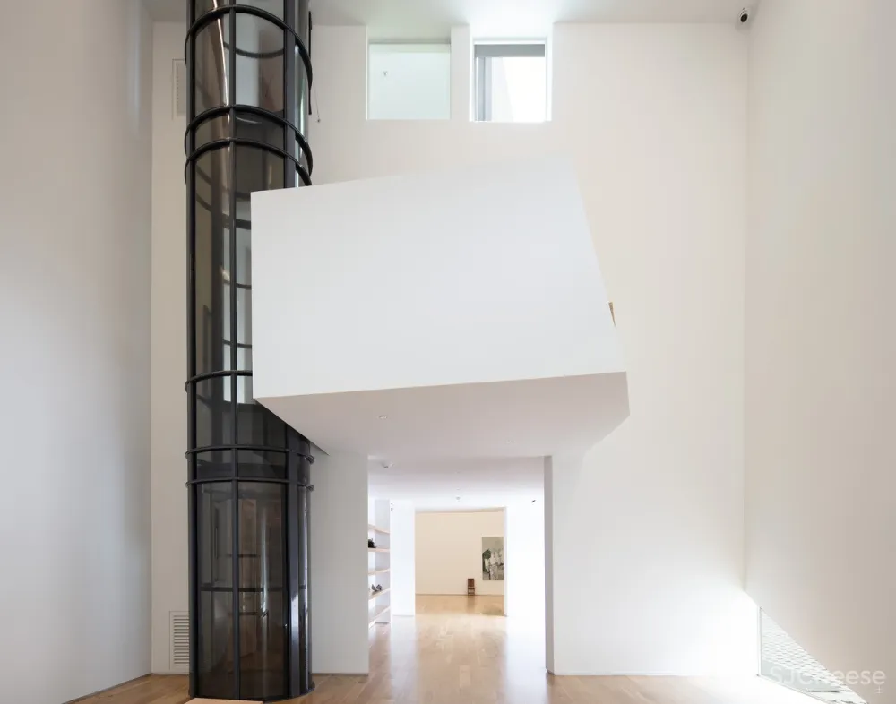 Transart艺术基金会,缝隙进入艺术光 / Schaum/Shieh