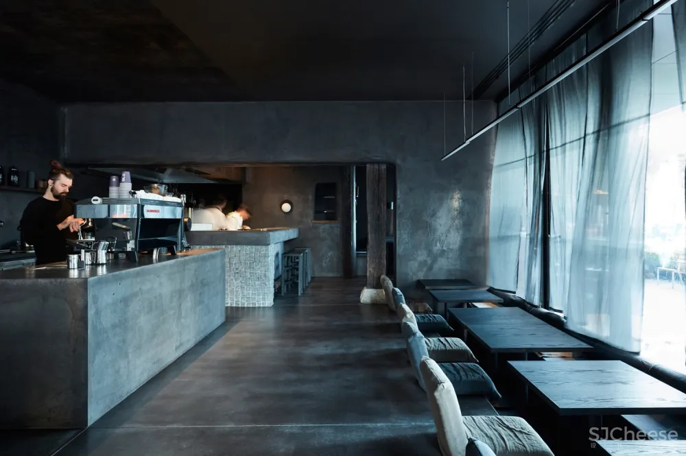 最新 | 高度质感的全黑色调:悉尼 Edition Roasters 咖啡馆 首