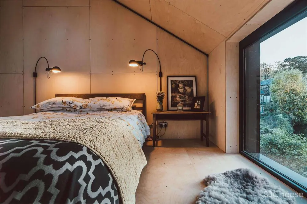 英国一对双胞胎兄弟自建优雅工业之家