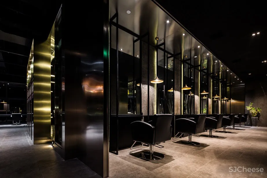 杜尚发型：杭州临平万宝城店