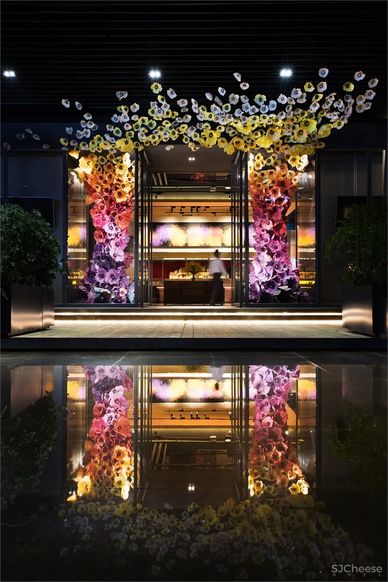 贝森豪斯：绽放花园成都艺术餐厅设计