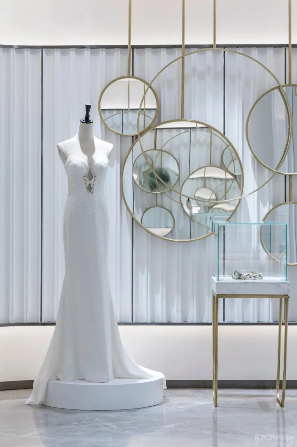 高级灰婚纱店设计 / 美得如此精致 首