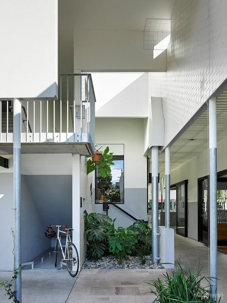 可渗水绿色商店 / Cavill Architects + Jasper Brown