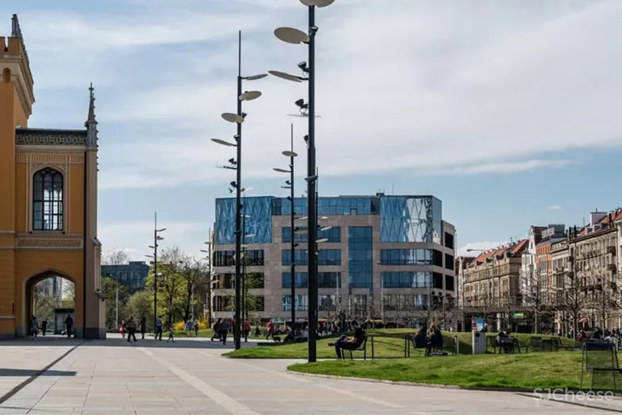 640.webp (14).jpg 波兰TBSC数字营销集团弗罗茨瓦夫办公设计 | CH+