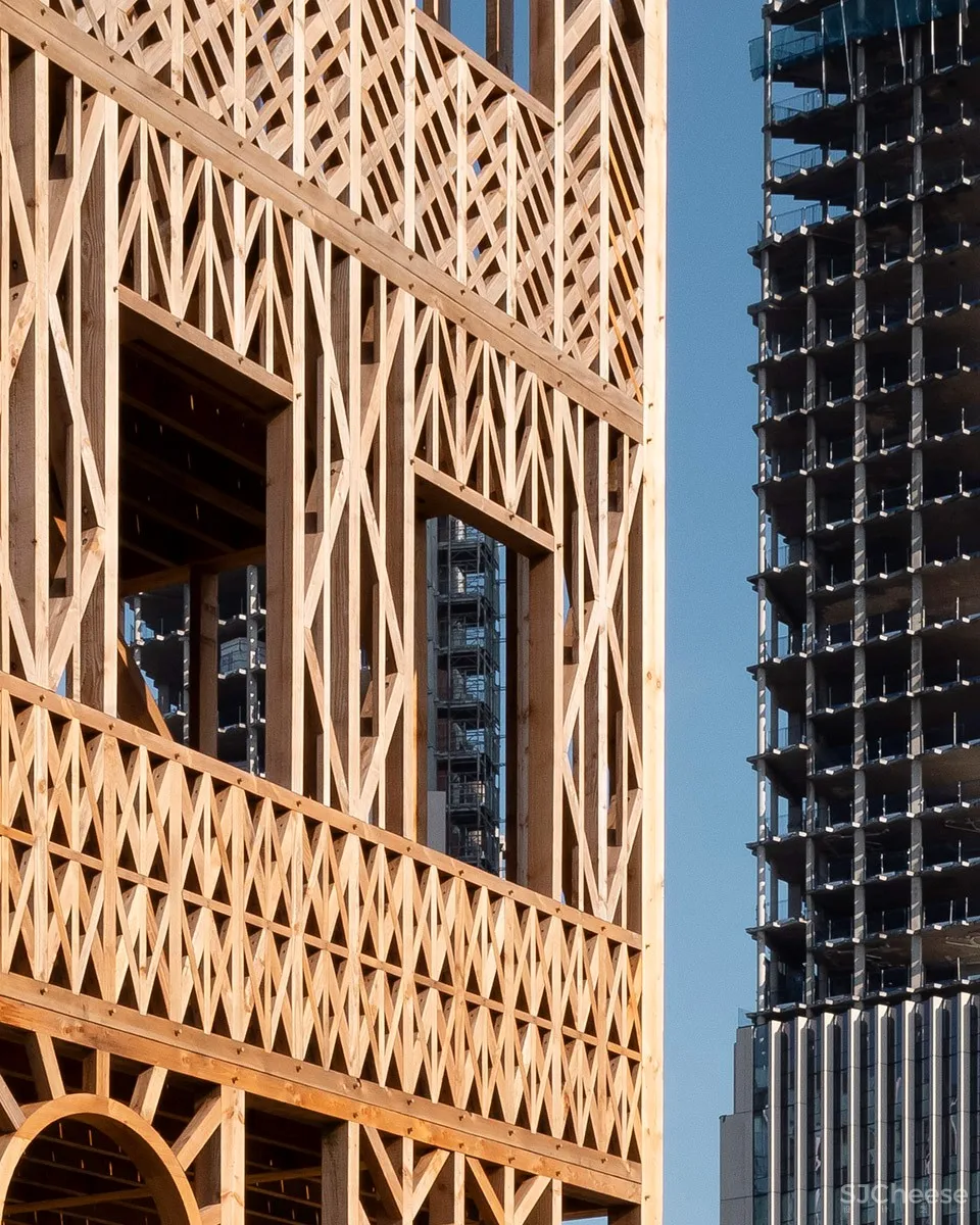 Design 33展馆空间 / Studio Weave