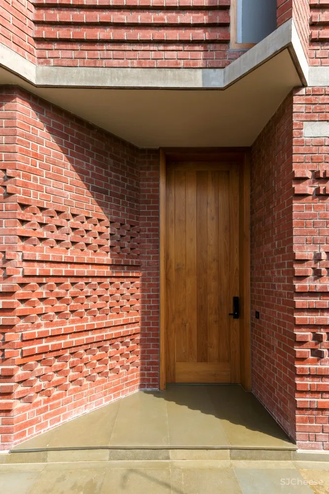 印度动感砖砌住宅 / Vir.Mueller Architects