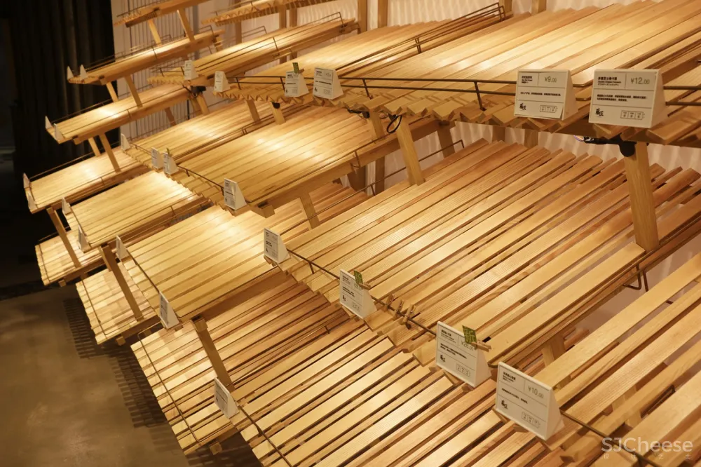 玳山设计:广州 K11藤王面包店