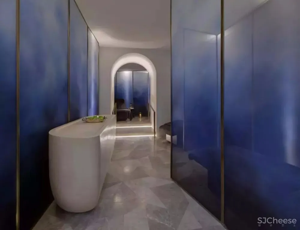 一个阿拉伯风情的四季酒店