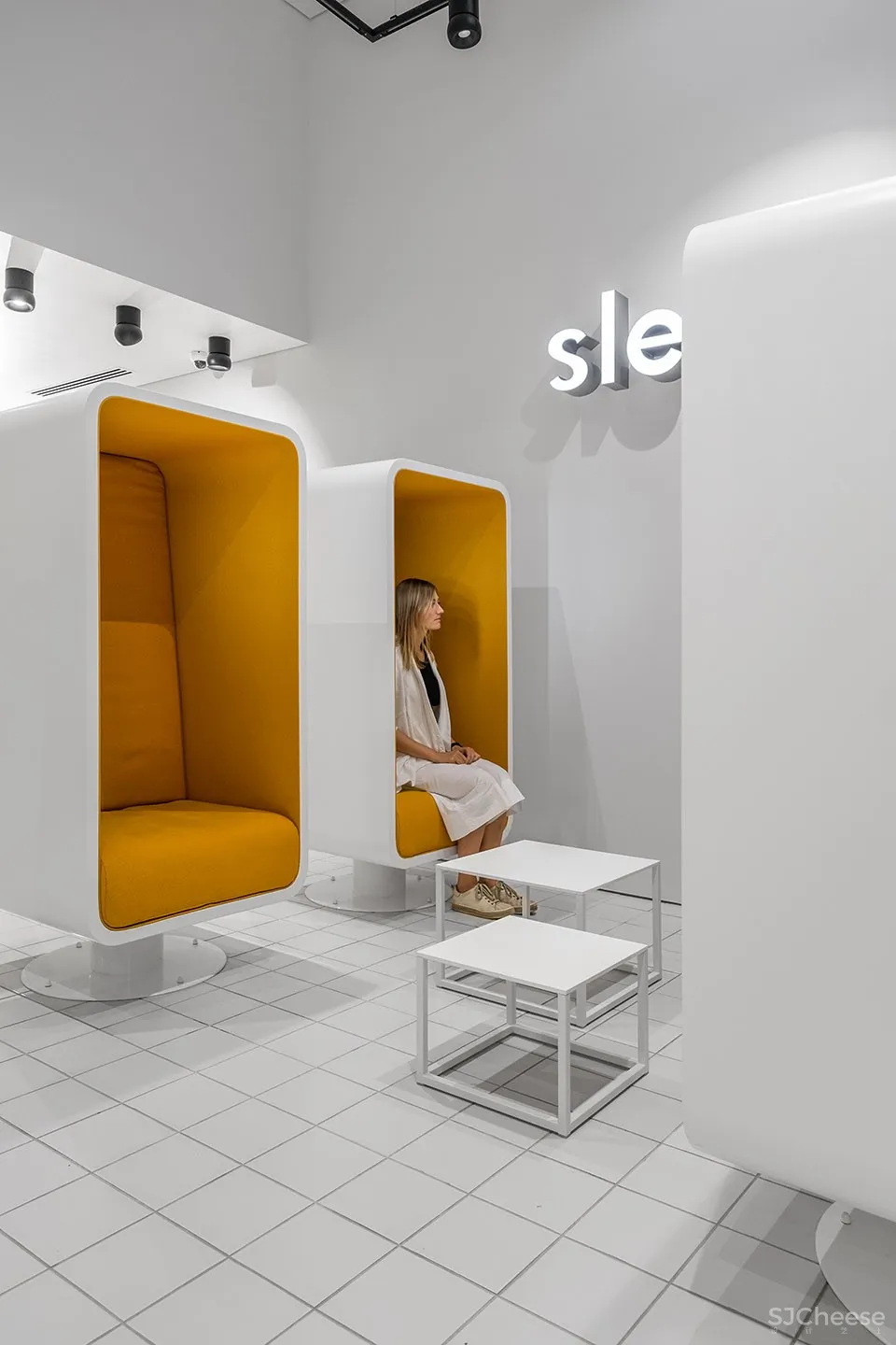 Nefa Architects：俄罗斯 Nizhny Novgorod机场候机室 首