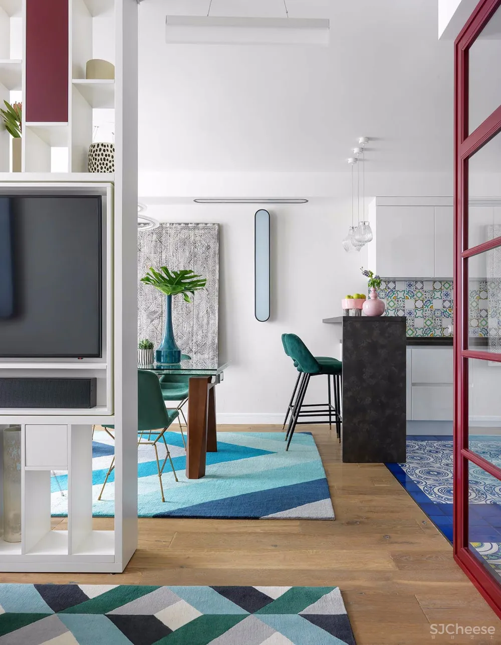 进入一场色彩的奇妙之旅