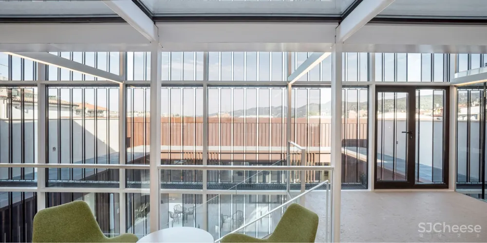 SANT SADURNÍ文化中心,巴塞罗那 / taller 9s arquitectes