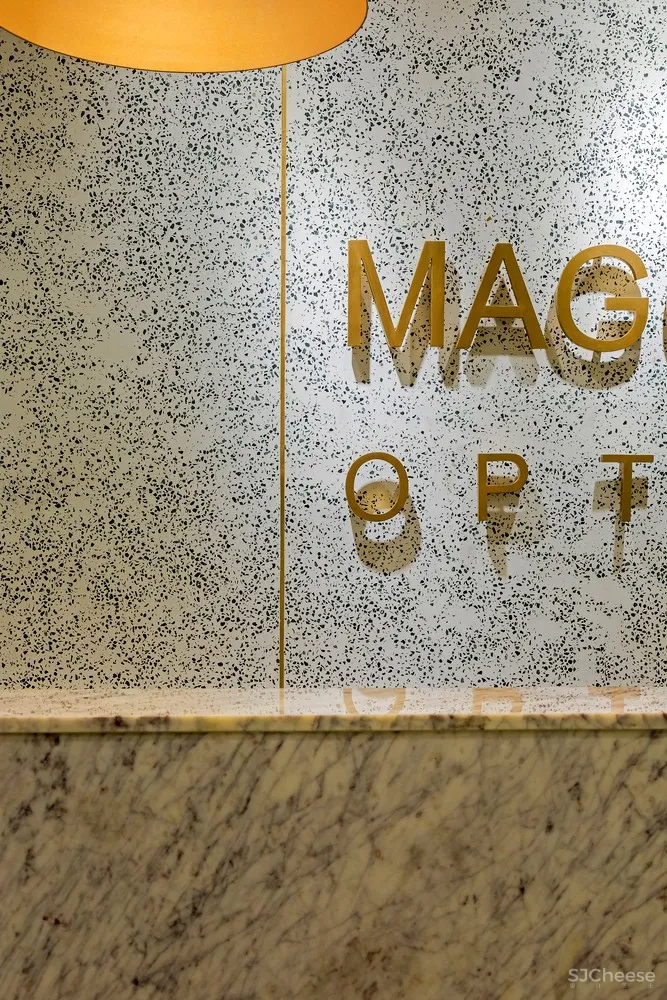 RENESA :眼镜店The Focal Length 首