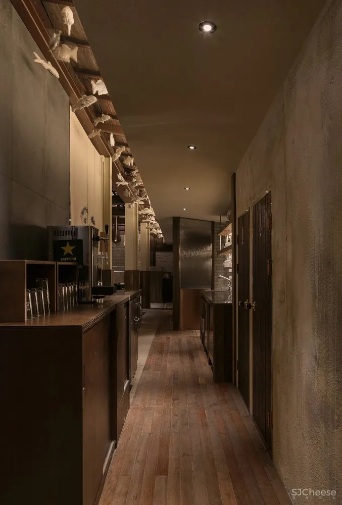 传统木结构餐厅 | GwangHwaMunHaeMul 首