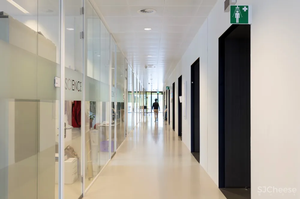 莱顿大学贝塔园区,荷兰 / 瑛泊