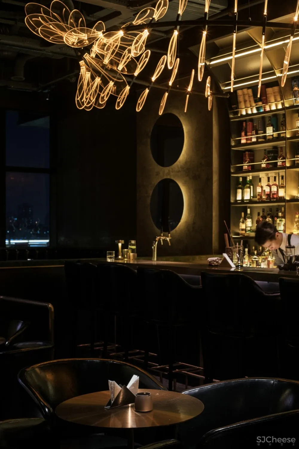 多元选择中追寻,定义独有基因 | 珑腾商业空间设计事务所 首