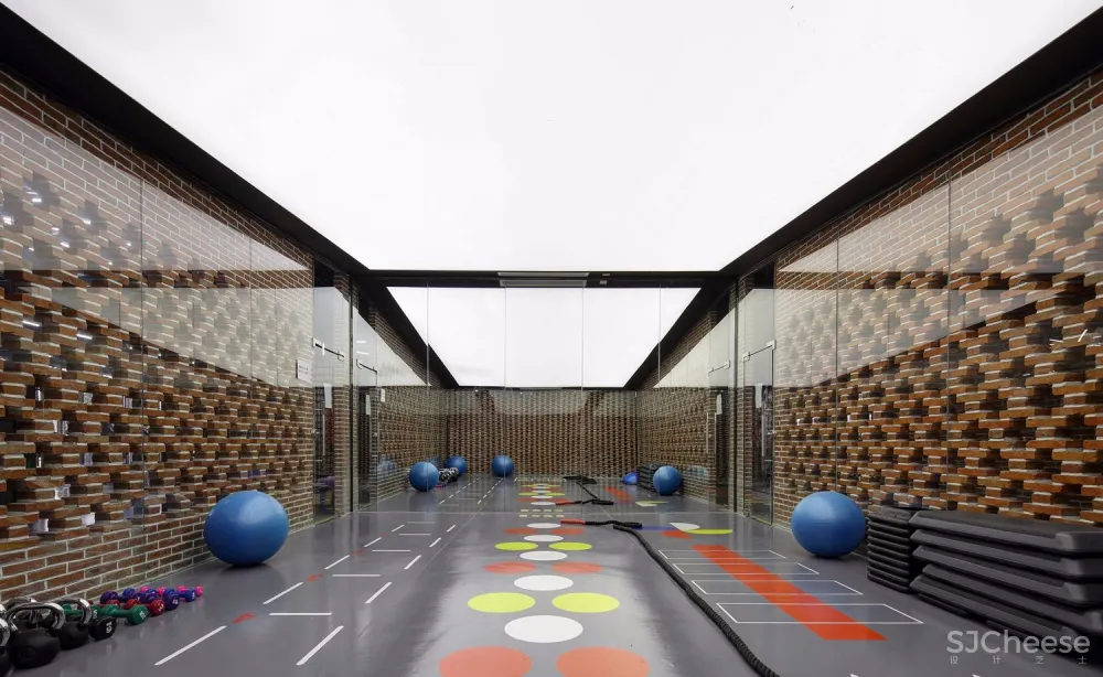 上海建桥学院:健身梦工厂设计