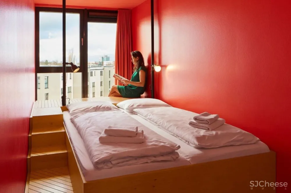 用集装箱造旅店,低预算打造创意空间