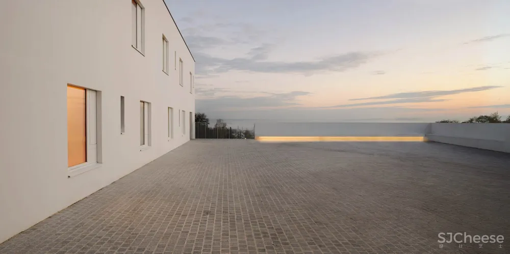 个床位的养老院 法国