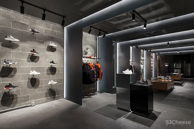 ADIDAS X CNCPTS,运动潮人朝圣圣地