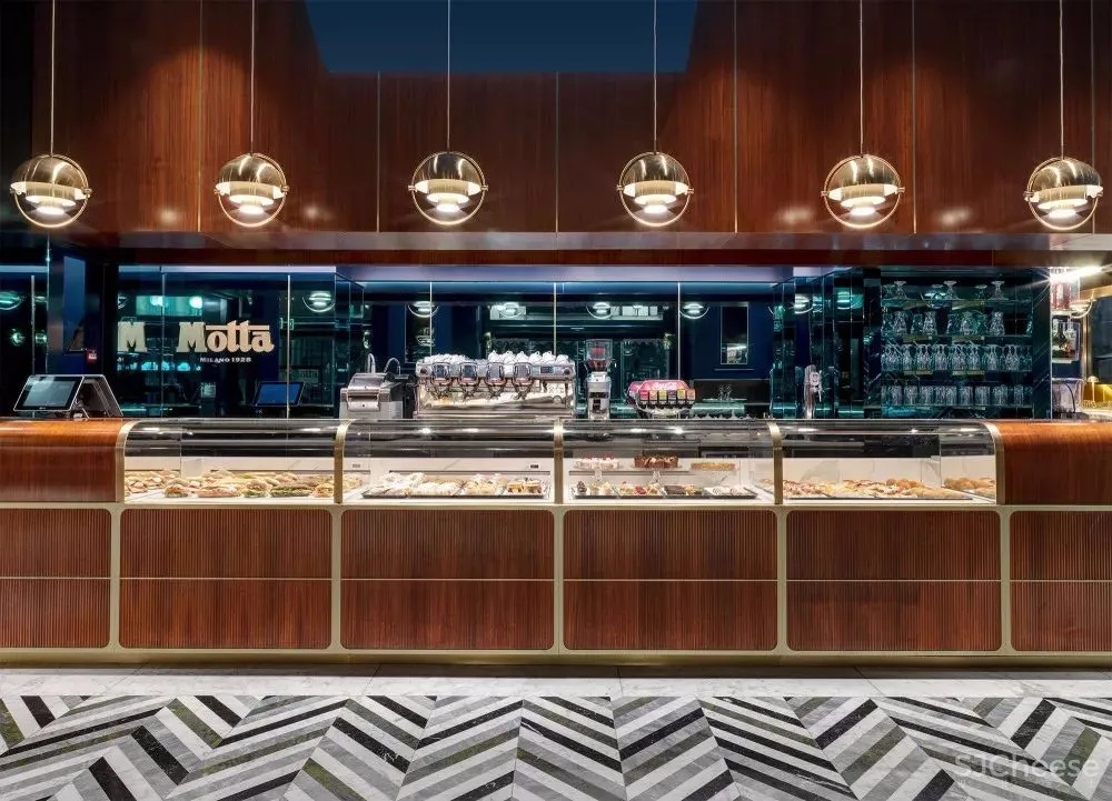 复古胡桃木+黄铜 Motta国外轻奢咖啡店 | COLLIDANIELARCHITETTO 首